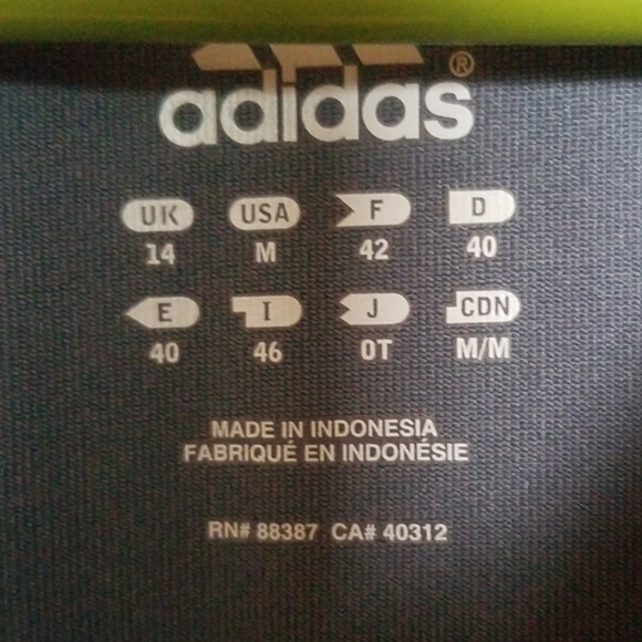 Ladies Adidas jacket - Picture 4 of 8